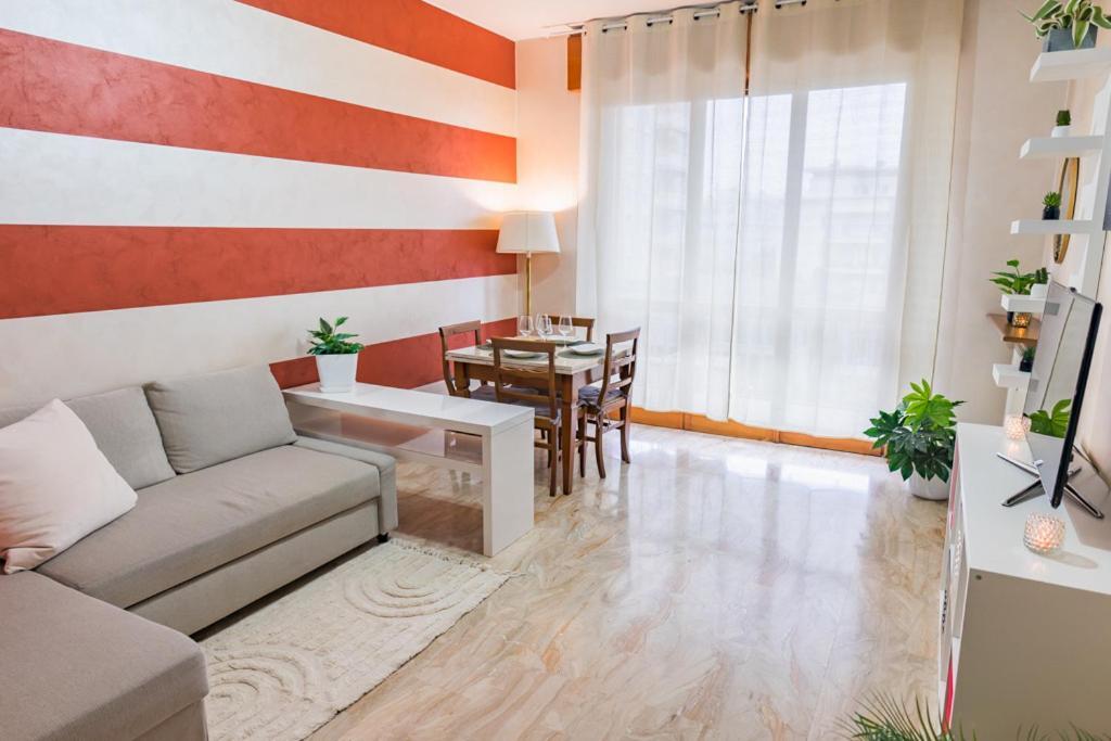Elegant Apartment In Bergamo Center מראה חיצוני תמונה