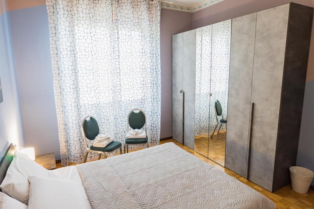Elegant Apartment In Bergamo Center מראה חיצוני תמונה