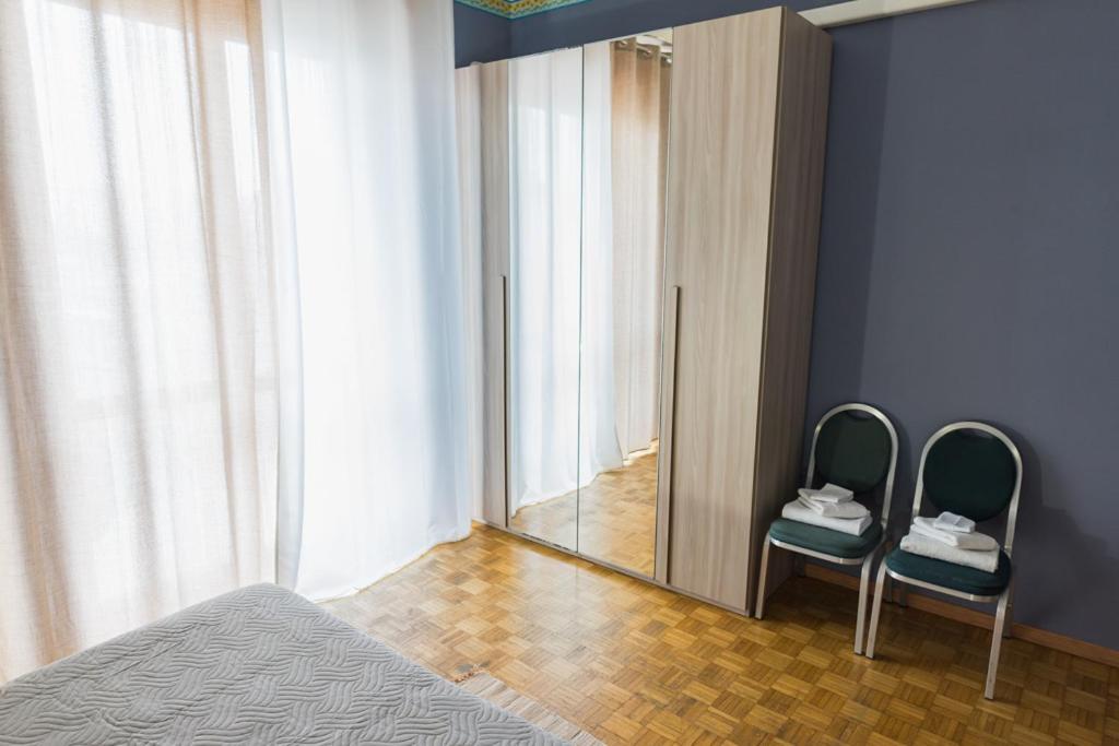 Elegant Apartment In Bergamo Center מראה חיצוני תמונה
